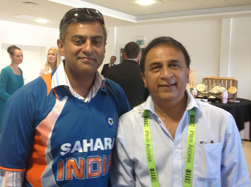 Mr Pimpalnerkar with legendary cricketer Sunny Gavaskar